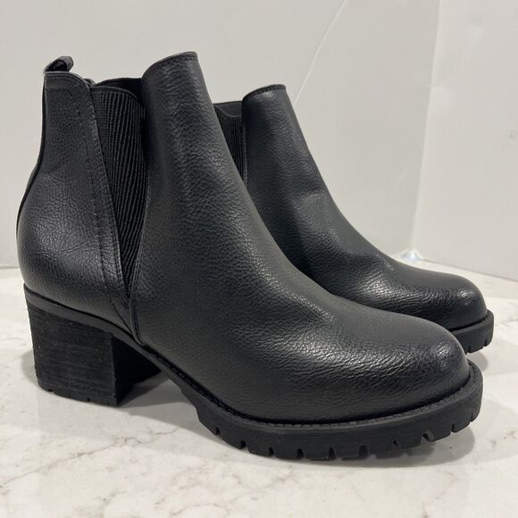 MIA Womens 11M Jody Chelsea Boots Black Vegan Leather Lug Sole Pullon Ankle NWOB - Picture 1 of 11